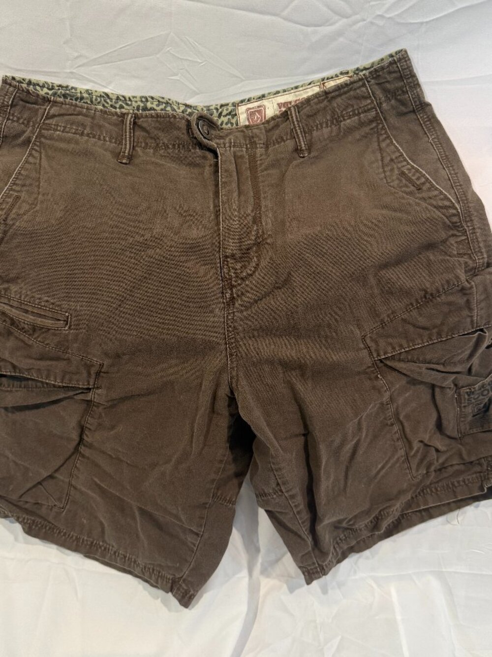 Volcom Stone Scout Y2K Retro Men’s Cargo Shorts Brown Size 34